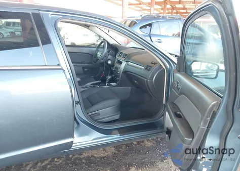 2011 Ford Fusion Se z USA, uszkodzony, nr VIN 3FAHP0HA2BR267337